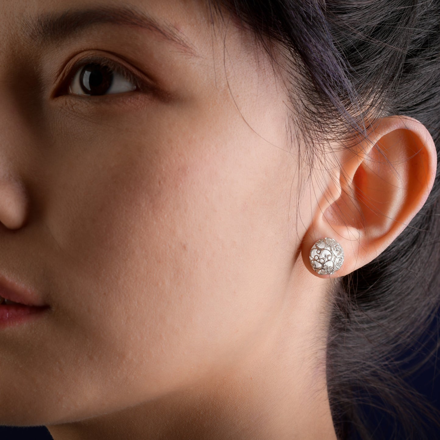 Lattice Dome Filigree Studs